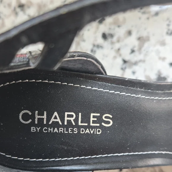 Charles David Black and Red Strappy Heels - Picture 2 of 9